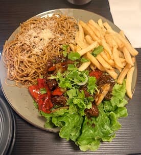 Filet Mignon Shaken Beef Garlic Noodles